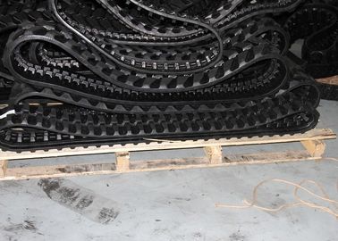 Λαστιχένιες διαδρομές εκσκαφέων Kubota Kc60 με τη δομή σκοινιού χάλυβα ινών Kevlar
