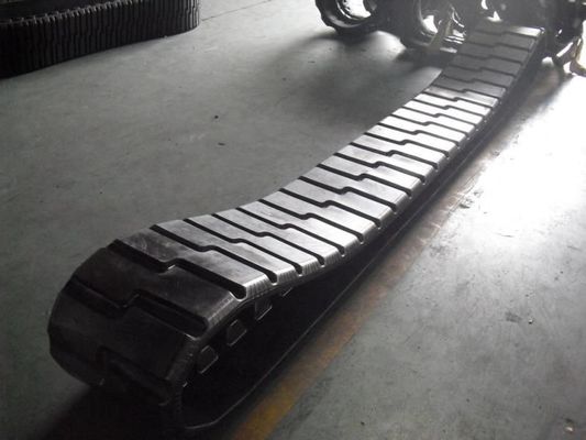 470x152.4x56 Λάβδινο ή χαραγμένο σχέδιο PF6110 Τρόποι από καουτσούκ Τμήματα πλακόστρωσης με 52 συνδέσμους