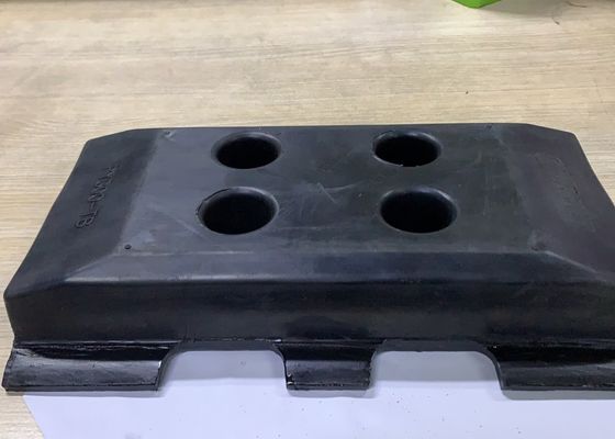Paver 300mm λαστιχένια μαξιλάρια διαδρομής μηχανών S1800 για το παπούτσι διαδρομής